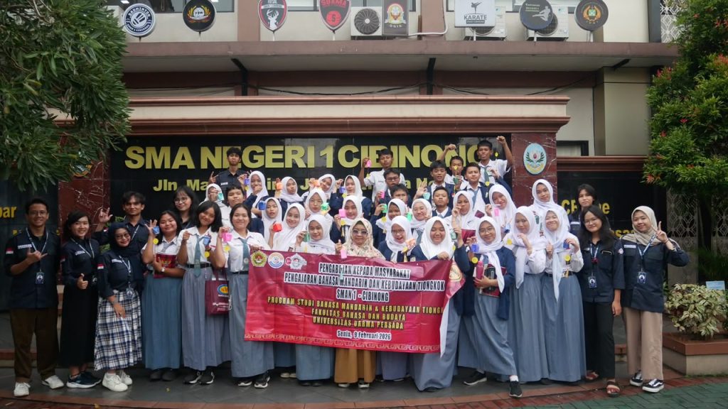 Kegiatan pengabdian masyarakat SMA Negeri 1 Cibinong