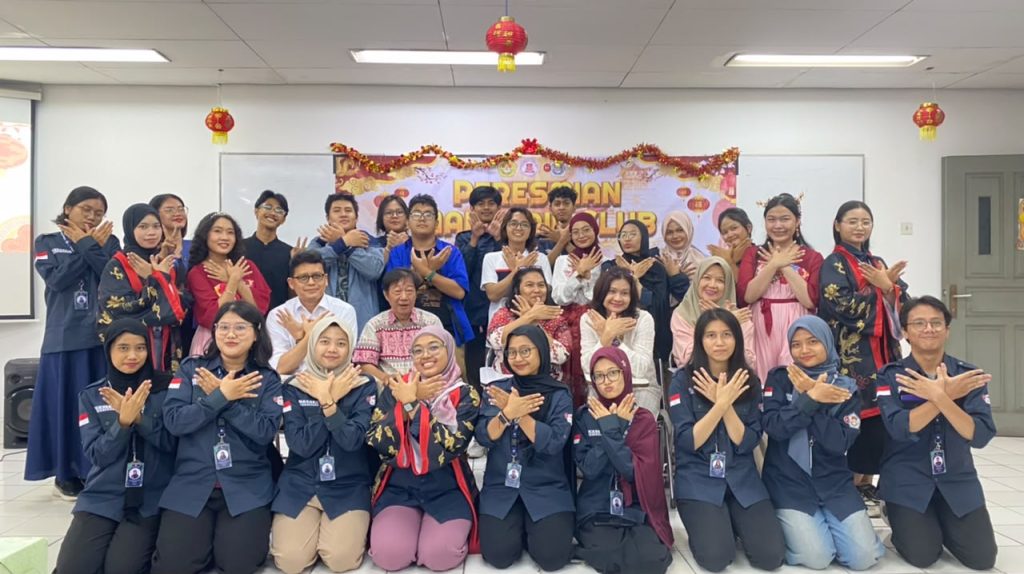 Peresmian Mandarin Club